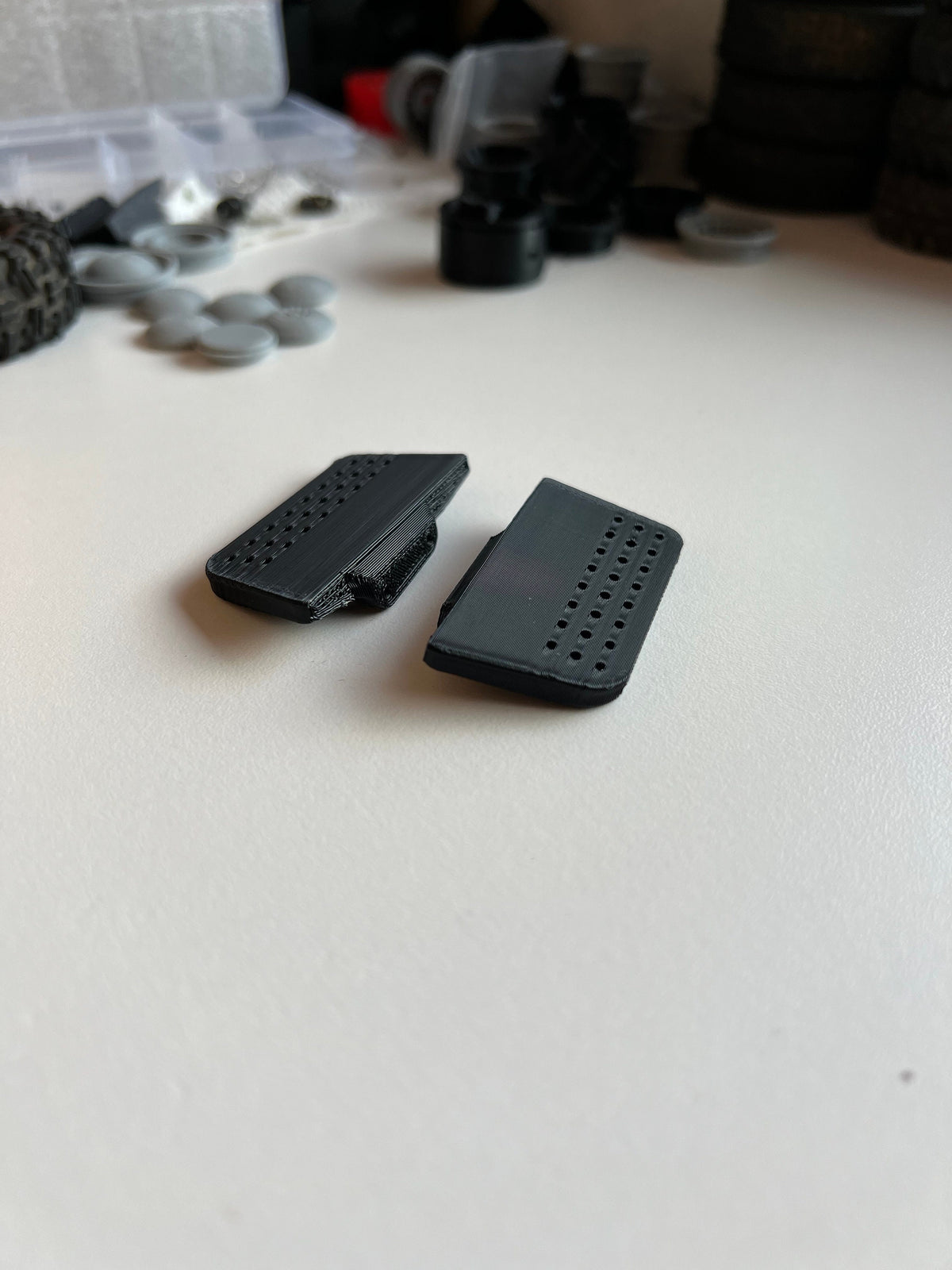 SCX24 slider mag mounts for 6 degree chassis