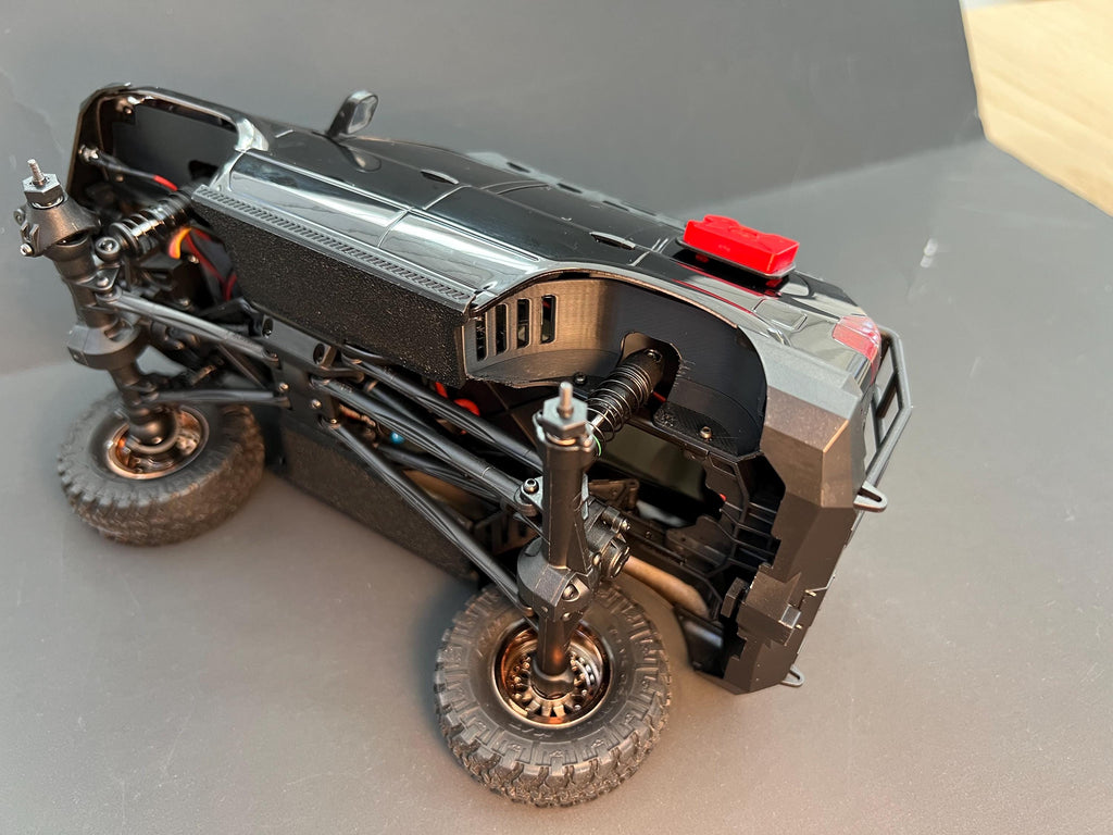 SCX24 Lexus GX Inner Fenders *Optional rock light COMPATIBLE fenders