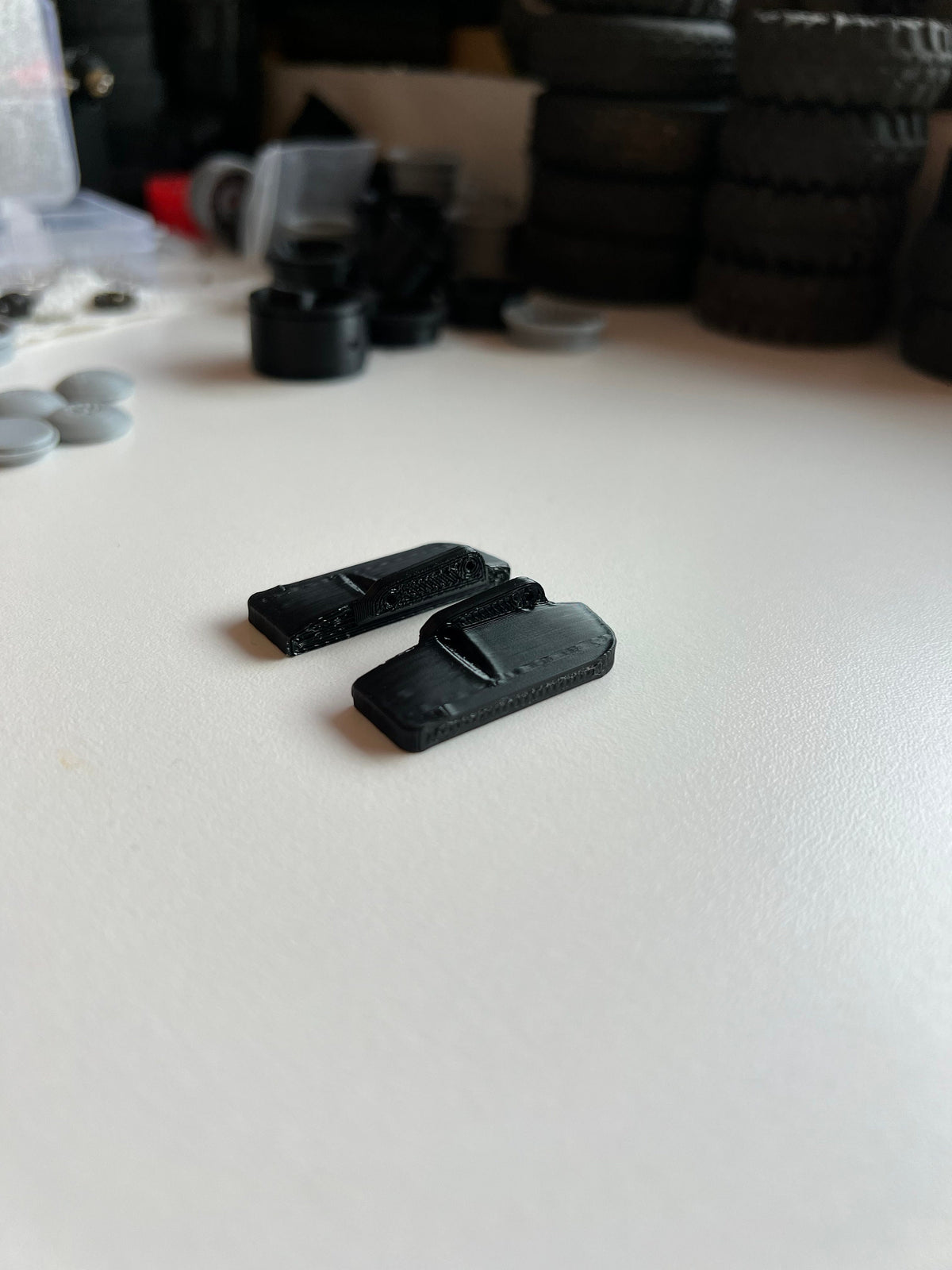 SCX24 slider mag mounts for 6 degree chassis