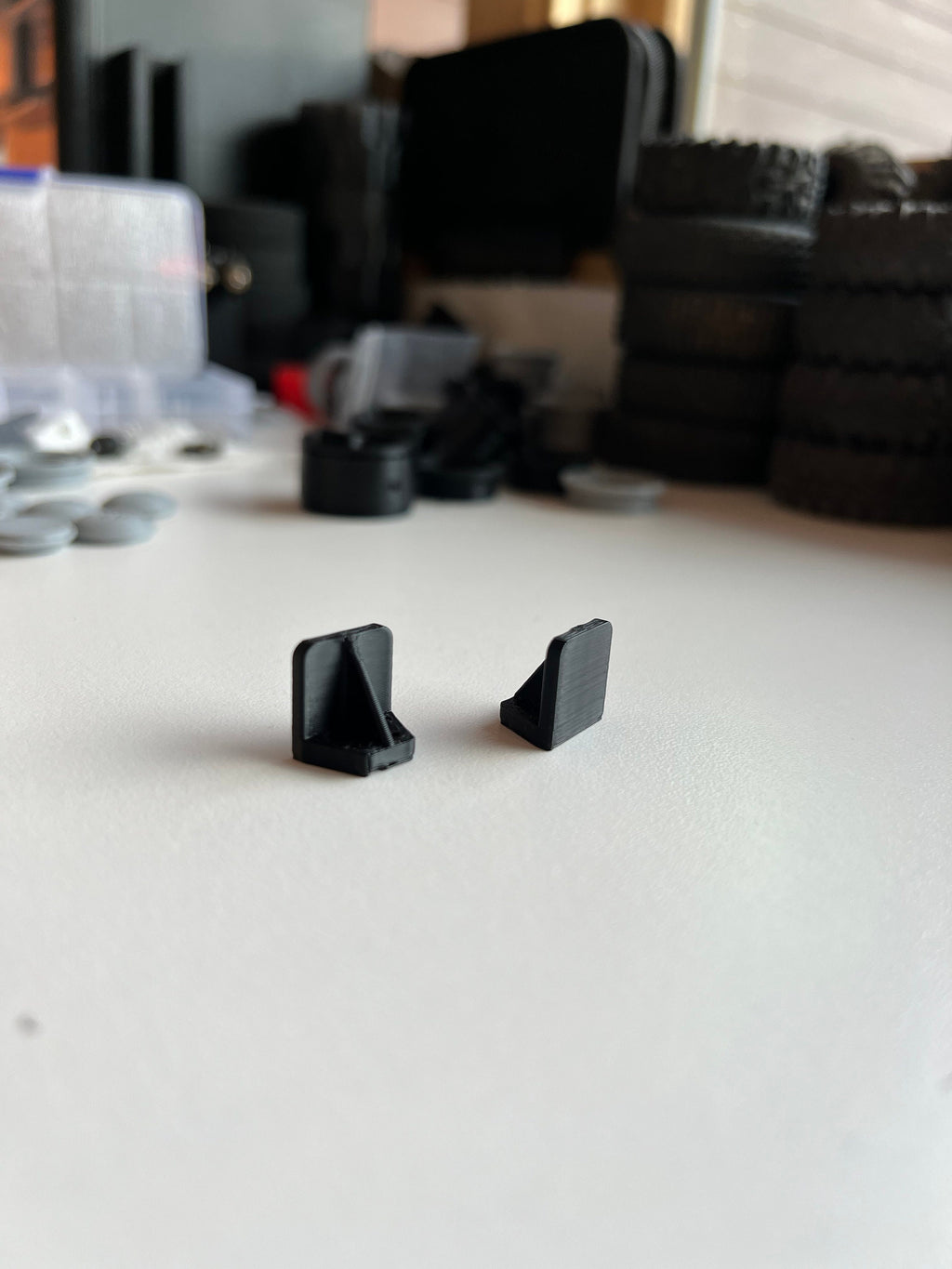 SCX24 slider mag mounts for 6 degree chassis